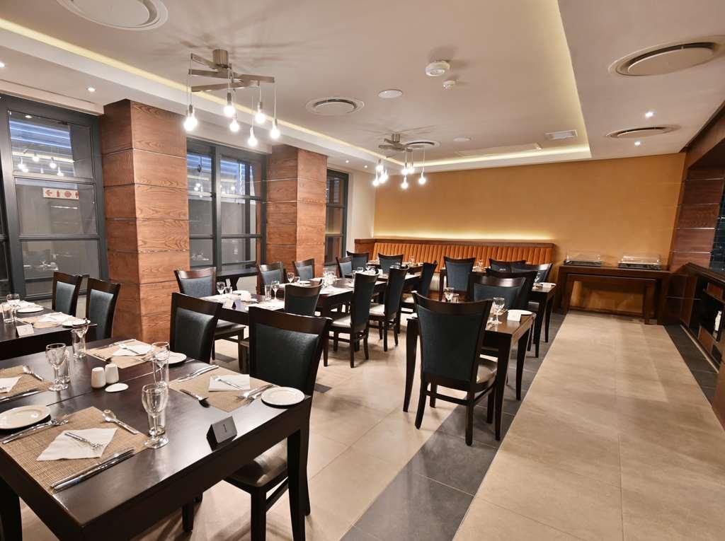 Premier Splendid Inn Bloemfontein Restaurace fotografie